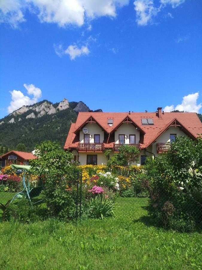 Pokoje Z Aneksami Kuchennymi U Wiktorii Sromowce Nizne Exterior photo